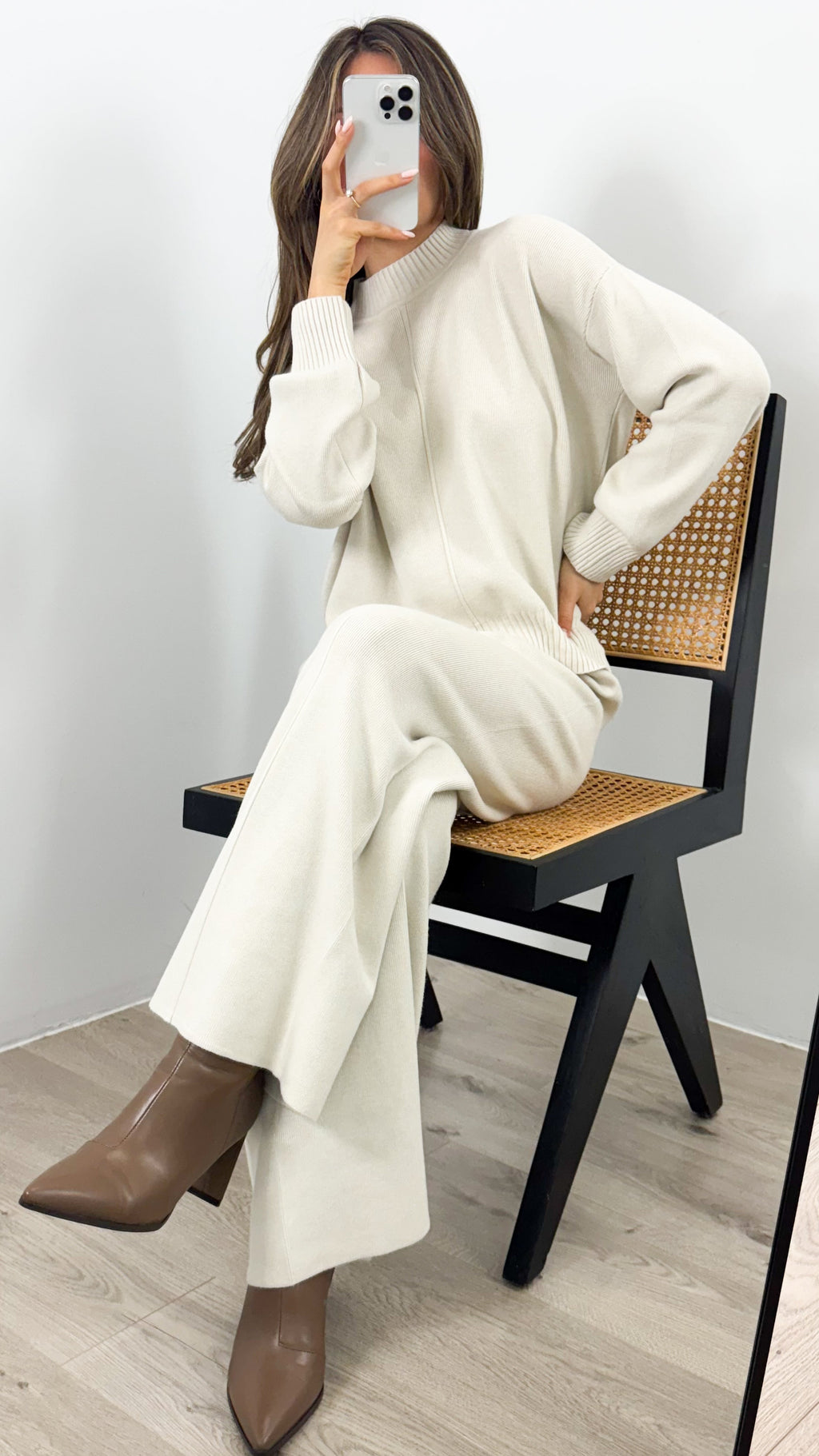 DELTA STRIKTOPS – BONE